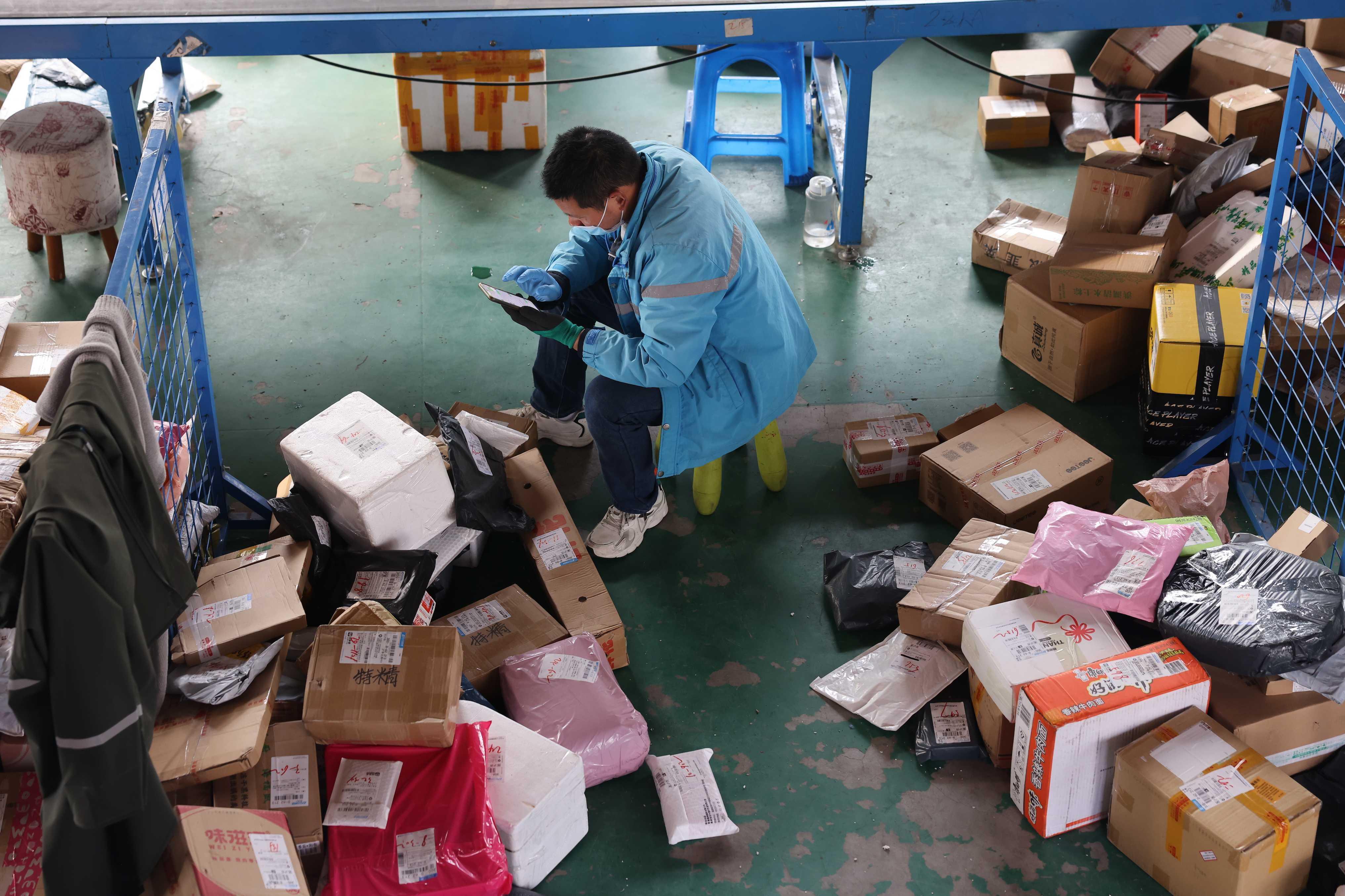 潮玩产业的虚火与真金:从供应链困境看行业未来走势 新闻