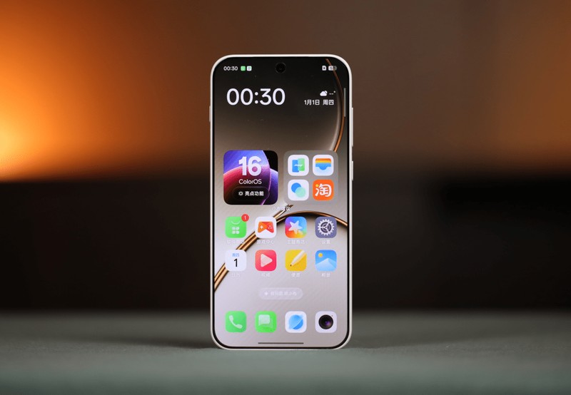 极致堆叠的艺术:一加15T重塑单手旗舰的边界与哲学 手机评测