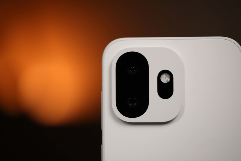 极致堆叠的艺术:一加15T重塑单手旗舰的边界与哲学 手机评测