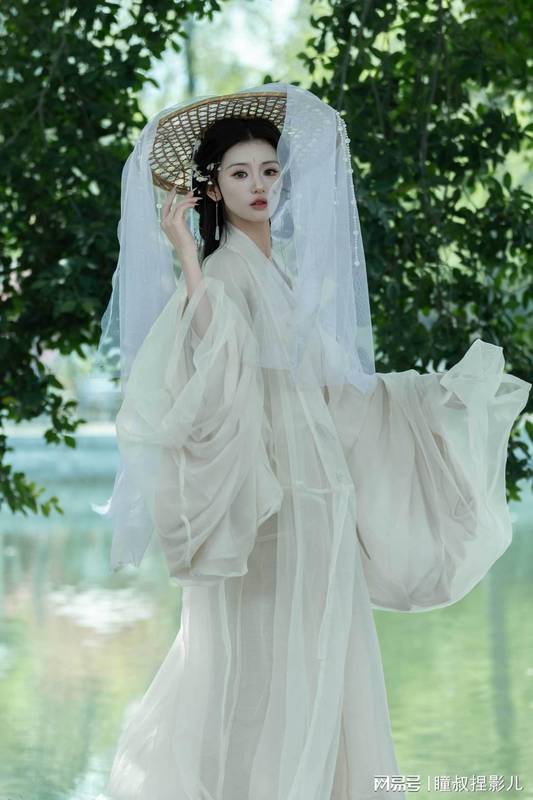  从前期策划到后期调色：古风春意人像创作的全流程技术拆解 影视小说