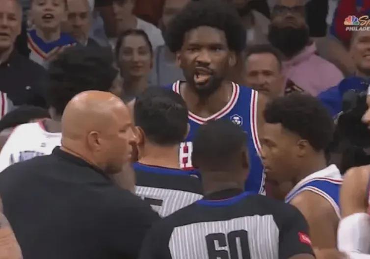  深度解析：恩比德的出勤困局与76人管理层的豪赌逻辑 体育新闻