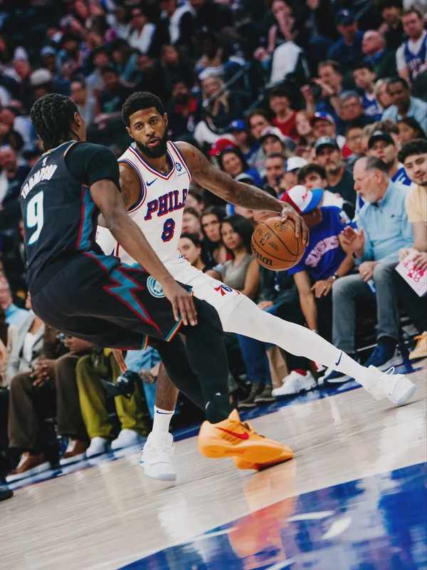  深度解析：恩比德的出勤困局与76人管理层的豪赌逻辑 体育新闻