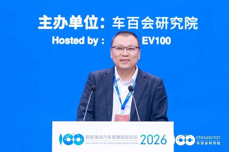 当汽车开始“思考”:智能座舱的甜蜜烦恼与破局之道 汽车科技