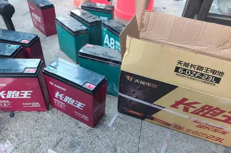 电池衰减深度解析:技术机制与系统防护策略 汽车科技