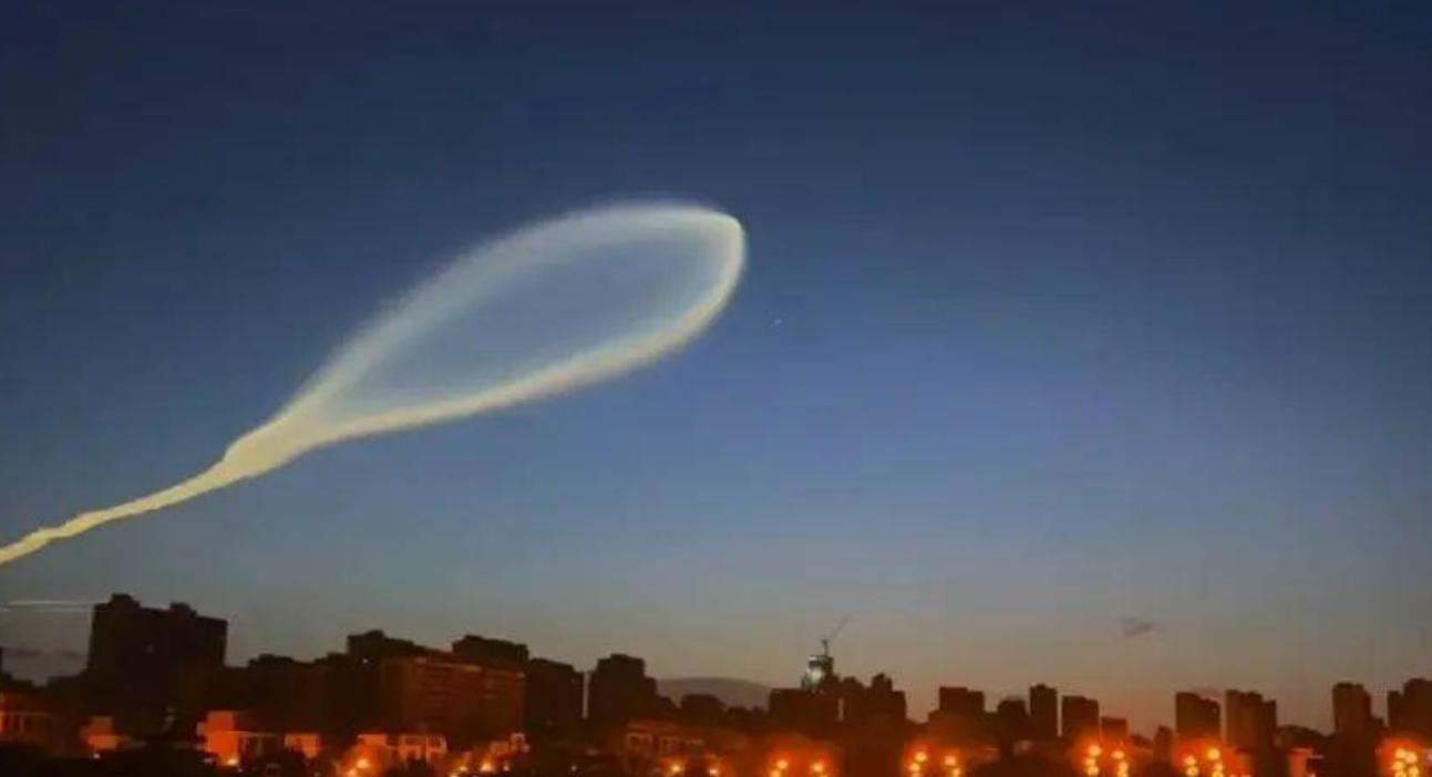 美国UFO文件泄露深度解析:技术特征、数据验证与研究方法论 新闻 美国UFO文件泄露深度解析:技术特征、数据验证与研究方法论 新闻