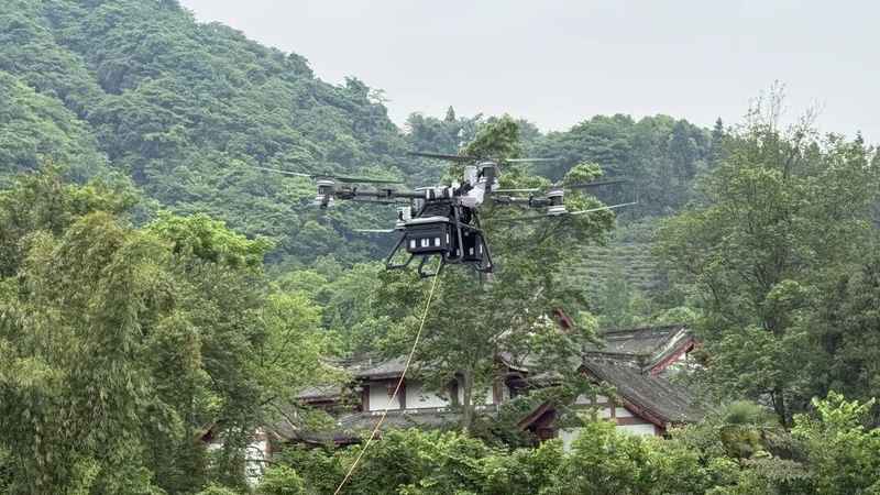 山地物流效率革命:青城山无人机配送系统的技术架构与365天运营实践 新闻